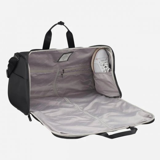 Vessel Signature Garment Duffel in Pebbled Black